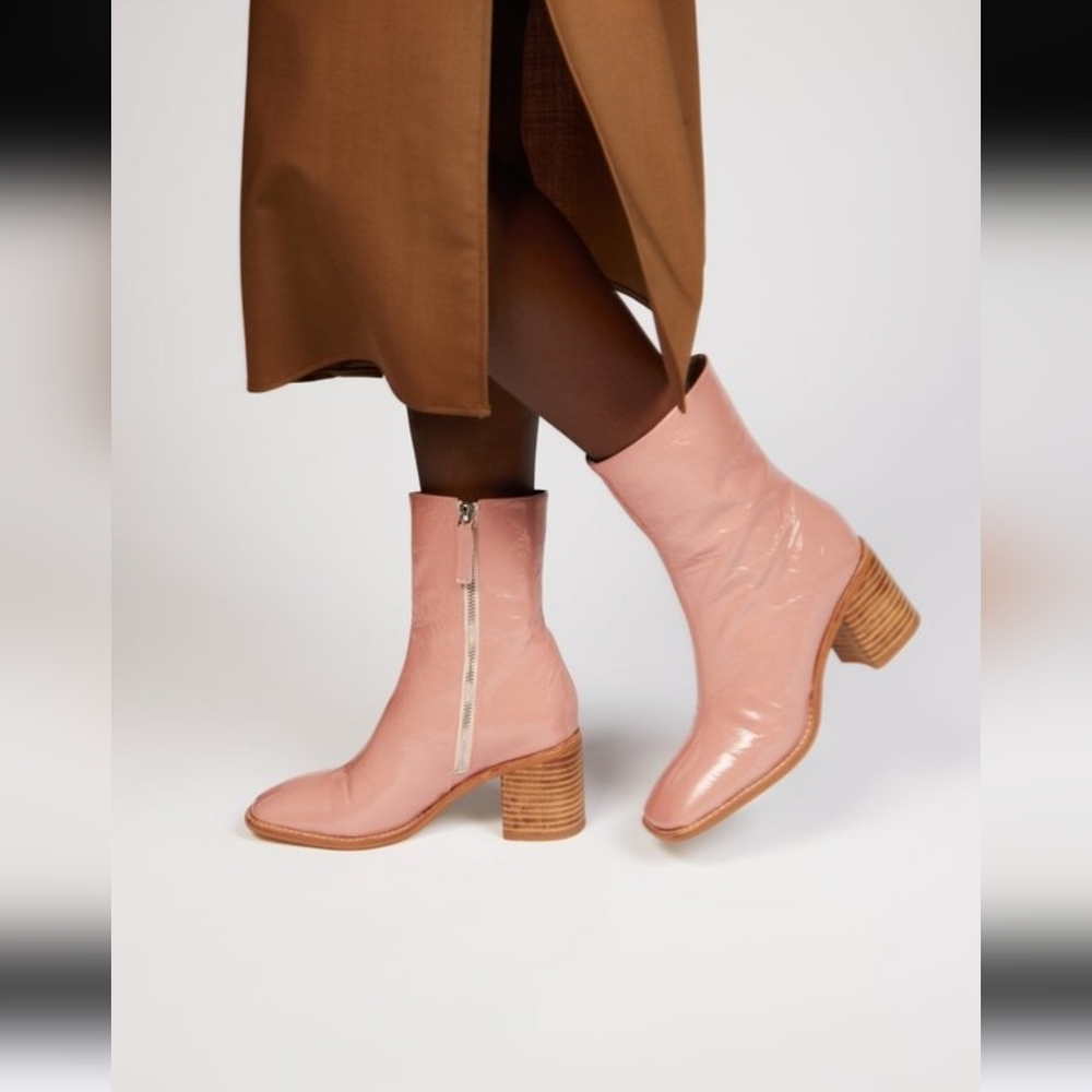 INTENTIONALLY BLANK Contour Rose Pink Leather Ankle Boots Size 7 - Picture 4 of 5